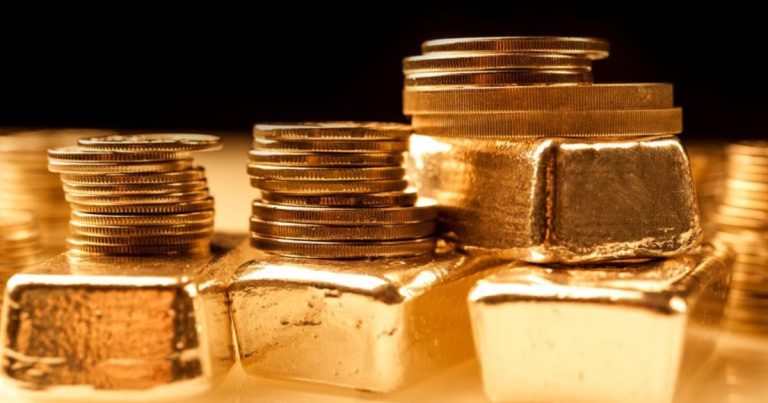 مستويات قياسية أعلى من 3200 دولار